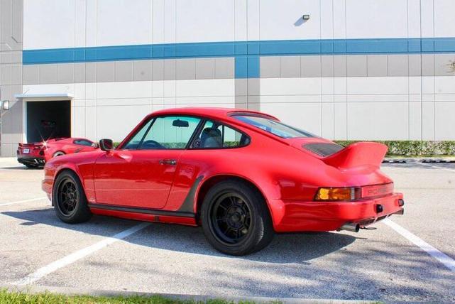 Photo of 1982 Guards Red Porsche 911