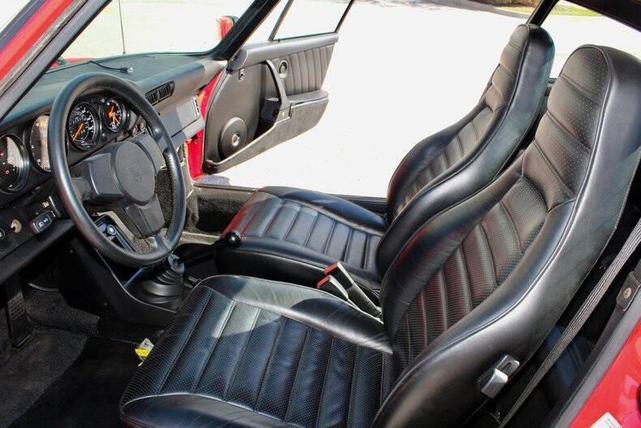 Photo of 1982 Guards Red Porsche 911