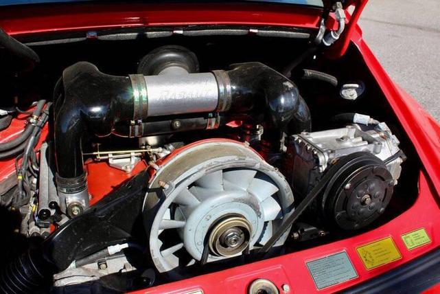 Photo of 1982 Guards Red Porsche 911
