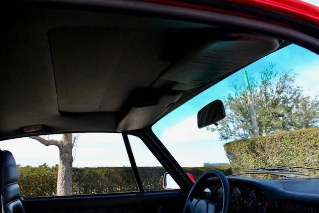 Photo of 1982 Guards Red Porsche 911