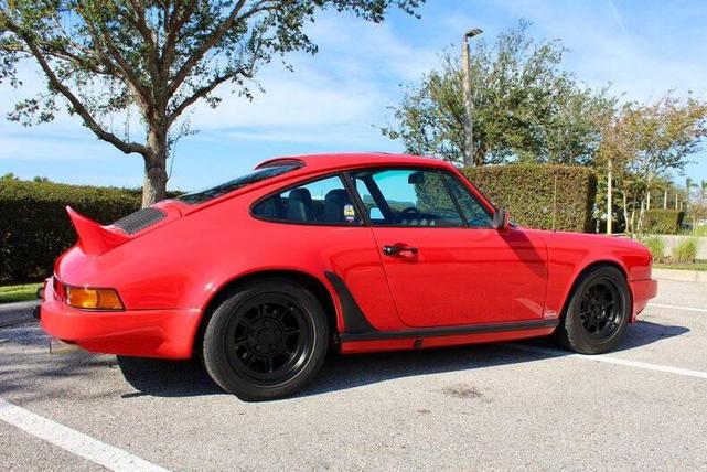 Photo of 1982 Guards Red Porsche 911