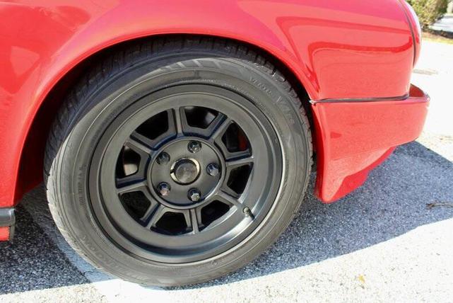 Photo of 1982 Guards Red Porsche 911