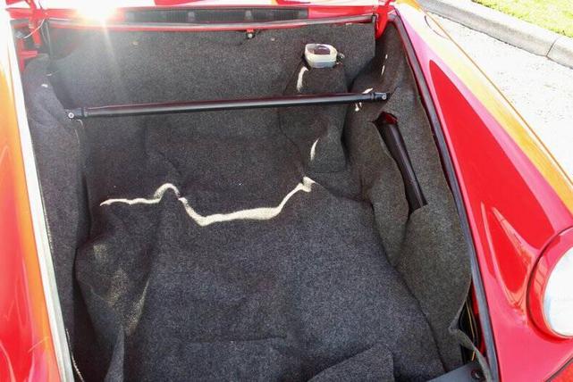 Photo of 1982 Guards Red Porsche 911
