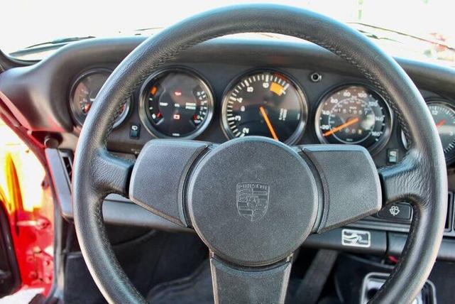 Photo of 1982 Guards Red Porsche 911