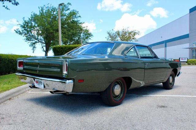 Photo of 1969 Ivy Green Metallic Plymouth Roadrunner