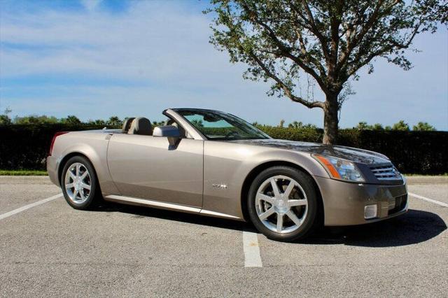 2005 Cadillac XLR