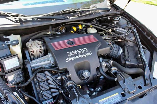Photo of 2004 Black Chevrolet Monte Carlo