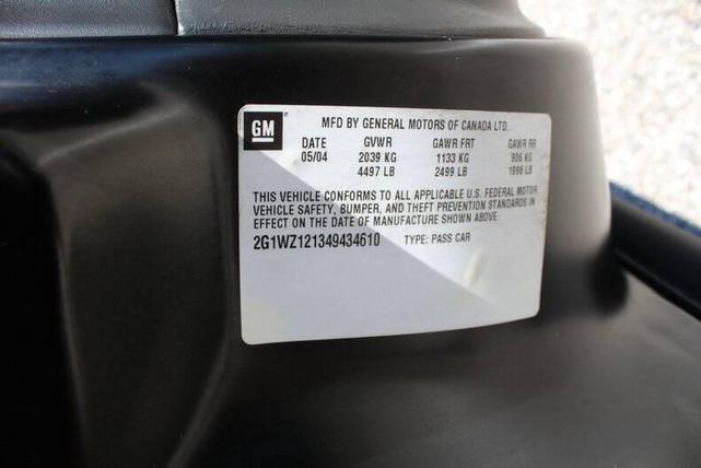 Photo of 2004 Black Chevrolet Monte Carlo