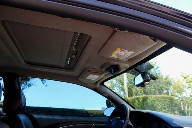 Photo of 2004 Black Chevrolet Monte Carlo