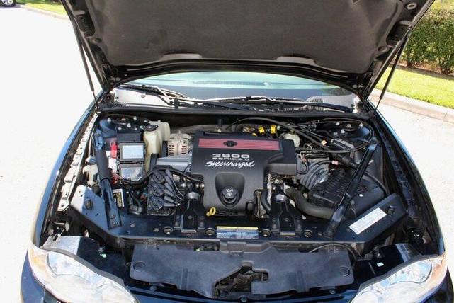 Photo of 2004 Black Chevrolet Monte Carlo