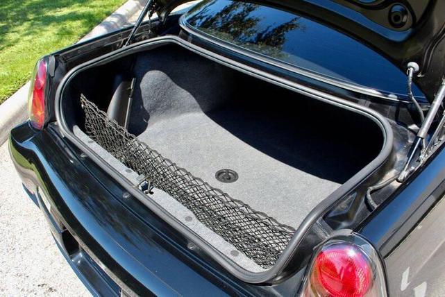 Photo of 2004 Black Chevrolet Monte Carlo