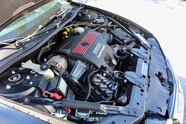 Photo of 2004 Black Chevrolet Monte Carlo