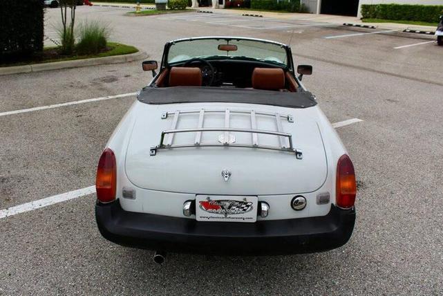 Photo of 1975 White MG MGB