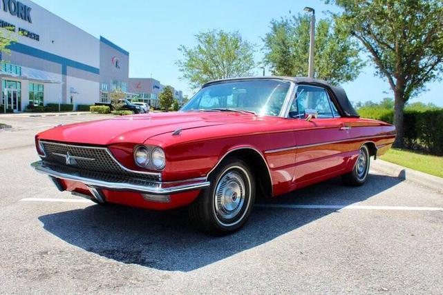 Photo of 1966 Red Ford Thunderbird