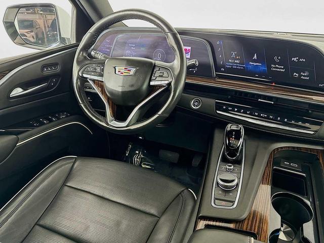 Photo of 2021 Crystal White Tricoat Cadillac Escalade
