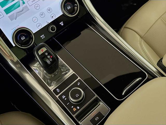 Photo of 2021 Santorini Black Metallic Land Rover Range Rover Sport