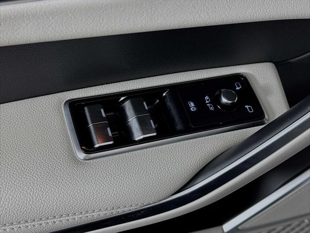 Photo of 2026 Portofino Blue Jaguar F-PACE