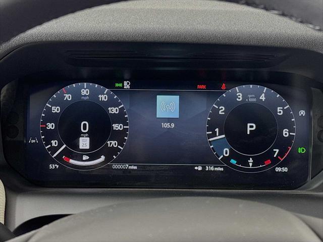 Photo of 2025 Eiger Grey Land Rover Discovery Sport