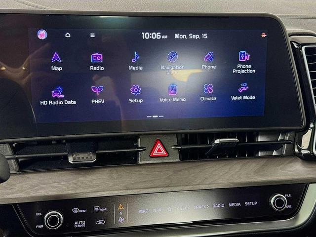 Photo of 2023 Gravity Gray Kia Sportage