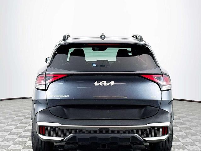 Photo of 2023 Gravity Gray Kia Sportage