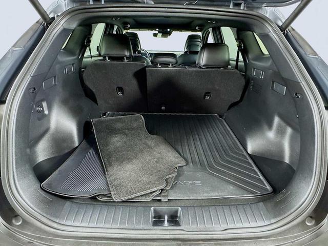 Photo of 2023 Gravity Gray Kia Sportage