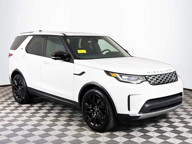 Photo of 2025 Fuji White Land Rover Discovery