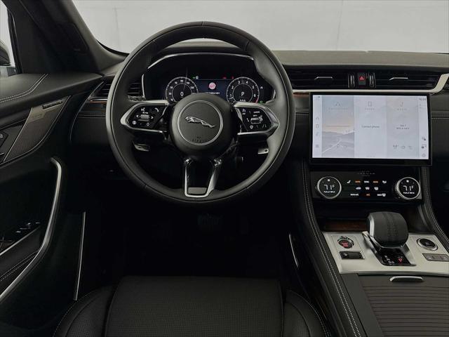 Photo of 2026 Carpathian Grey Jaguar F-PACE