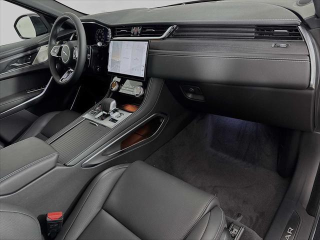 Photo of 2026 Carpathian Grey Jaguar F-PACE