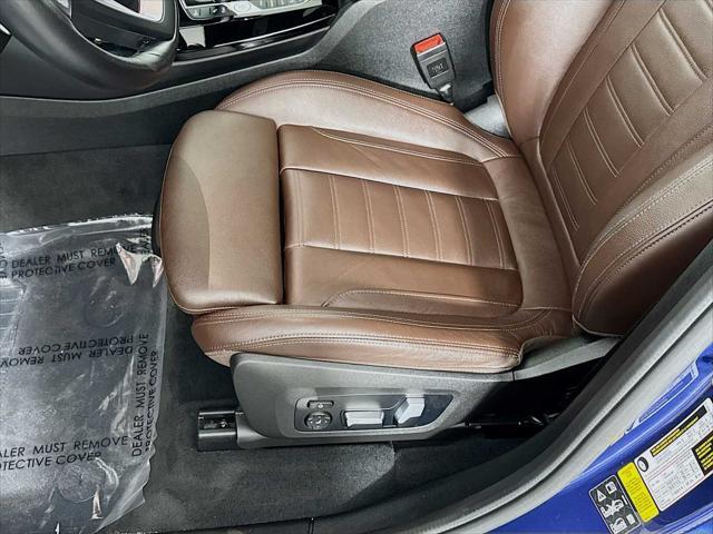Photo of 2022 Phytonic Blue Metallic BMW X3