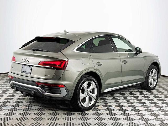 Photo of 2023 Chronos Gray Metallic Audi Q5