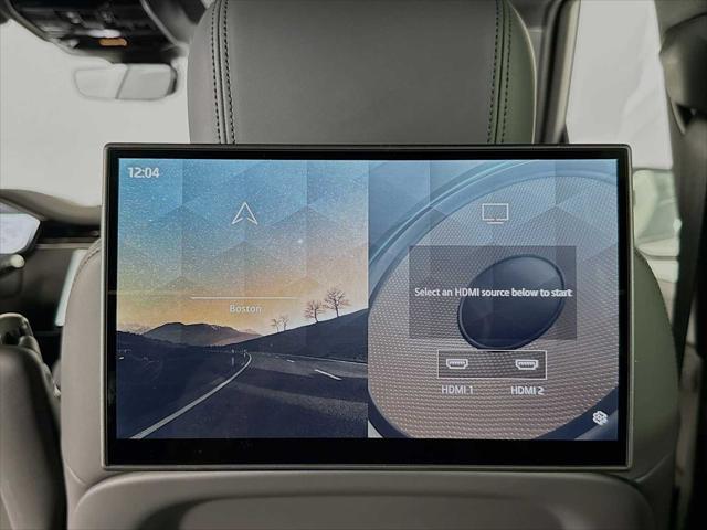 Photo of 2025 Fuji White Land Rover Range Rover Sport