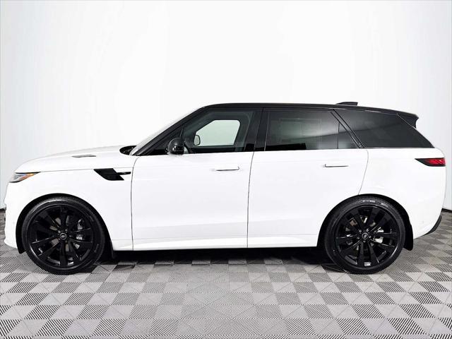 Photo of 2025 Fuji White Land Rover Range Rover Sport