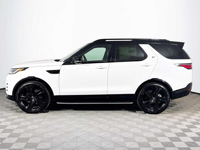 Photo of 2025 Fuji White Land Rover Discovery