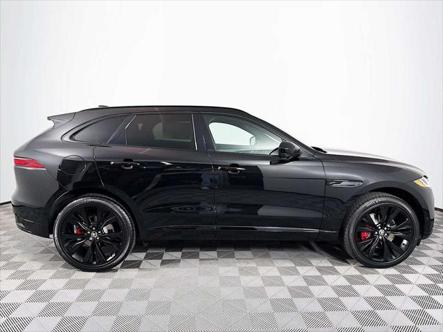 Photo of 2026 Santorini Black Jaguar F-PACE