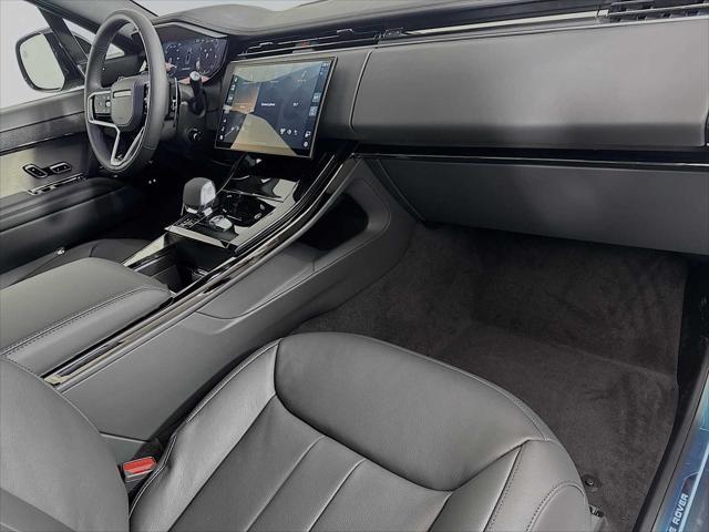 Photo of 2025 Varesine Blue Land Rover Range Rover Sport