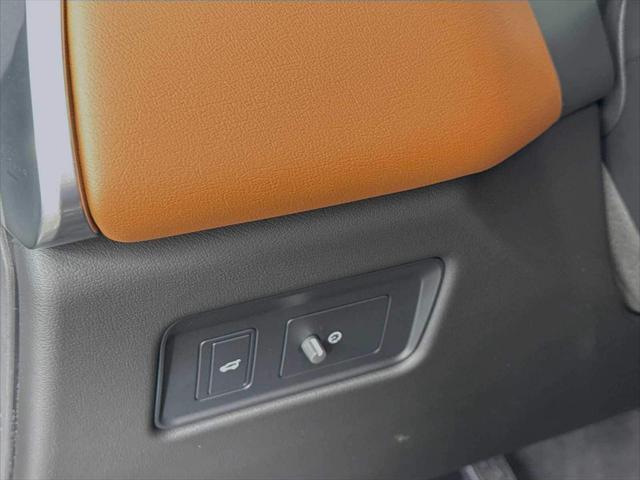 Photo of 2026 Santorini Black Jaguar F-PACE