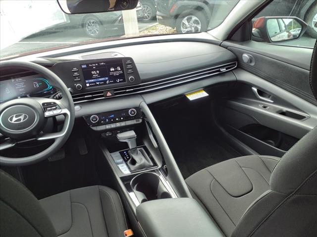 Photo of 2025 Blue Hyundai ELANTRA HEV