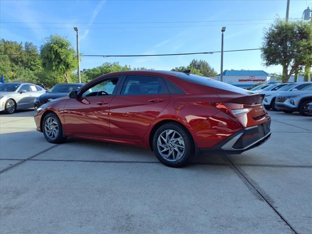 Photo of 2025 Blue Hyundai ELANTRA HEV