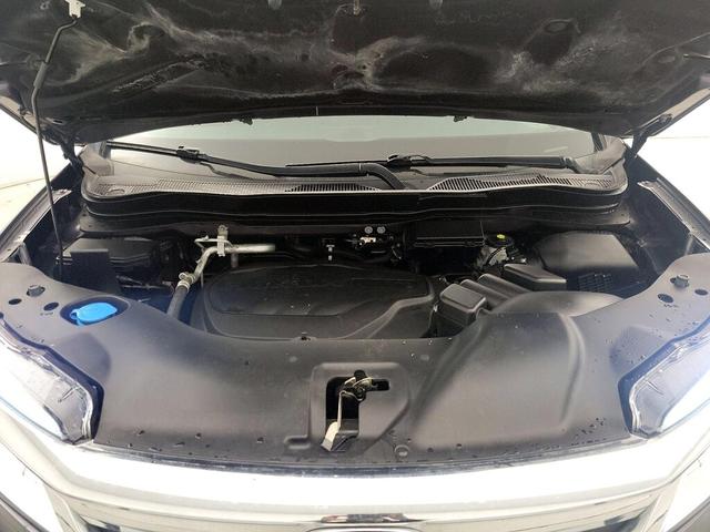 Photo of 2022 Gray Honda Pilot