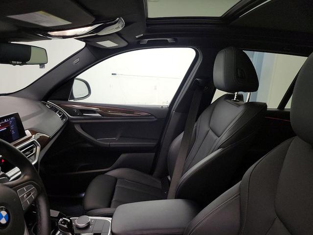 Photo of 2022 Blue BMW X3