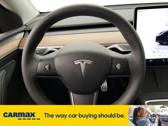 Photo of 2024 Black Tesla Model Y