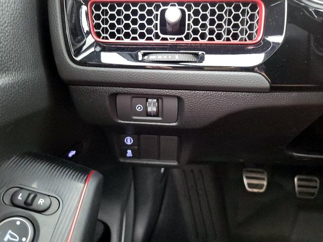 Photo of 2024 Gray Honda Civic