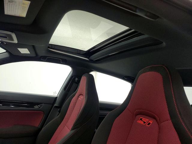 Photo of 2024 Gray Honda Civic