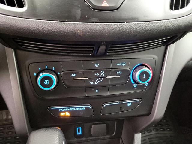 Photo of 2018 Gray Ford Escape