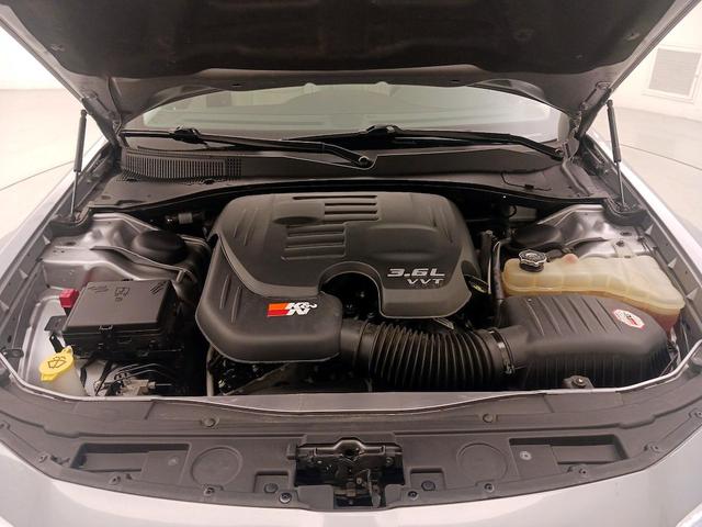 Photo of 2017 Silver Chrysler 300