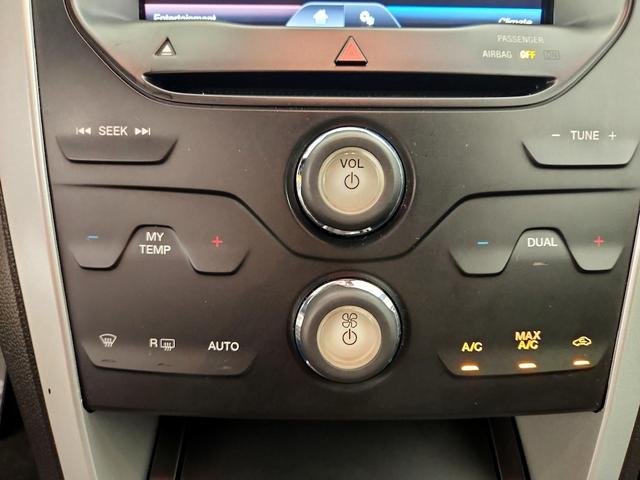 Photo of 2015 Gray Ford Explorer