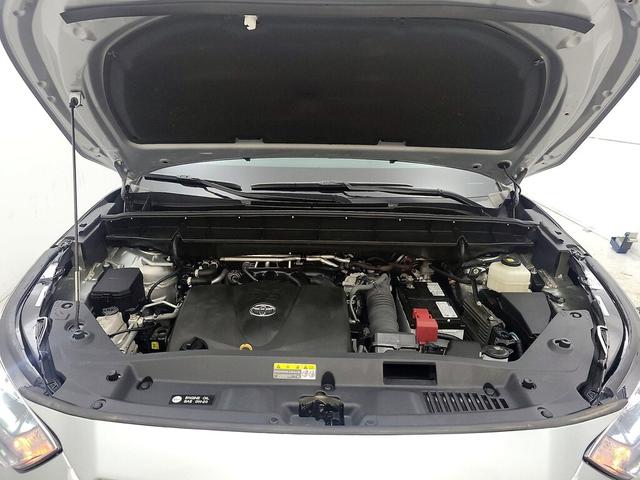Photo of 2022 Silver Toyota Highlander