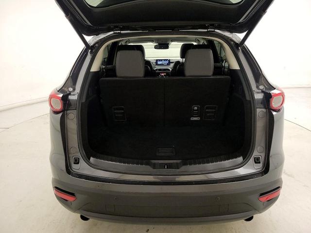 Photo of 2022 Gray Mazda CX-9