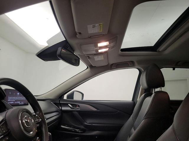 Photo of 2022 Gray Mazda CX-9