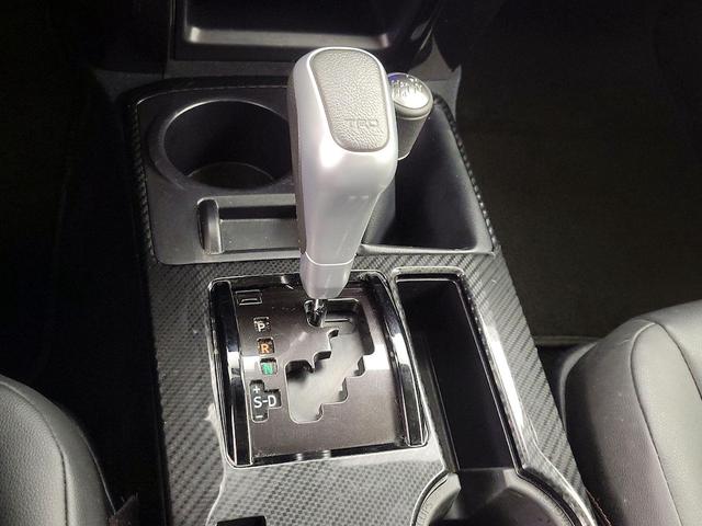 Photo of 2023 White Toyota 4Runner